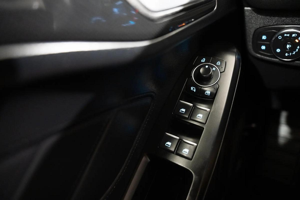 ford-focus-sw-2023-gasolina-998cc