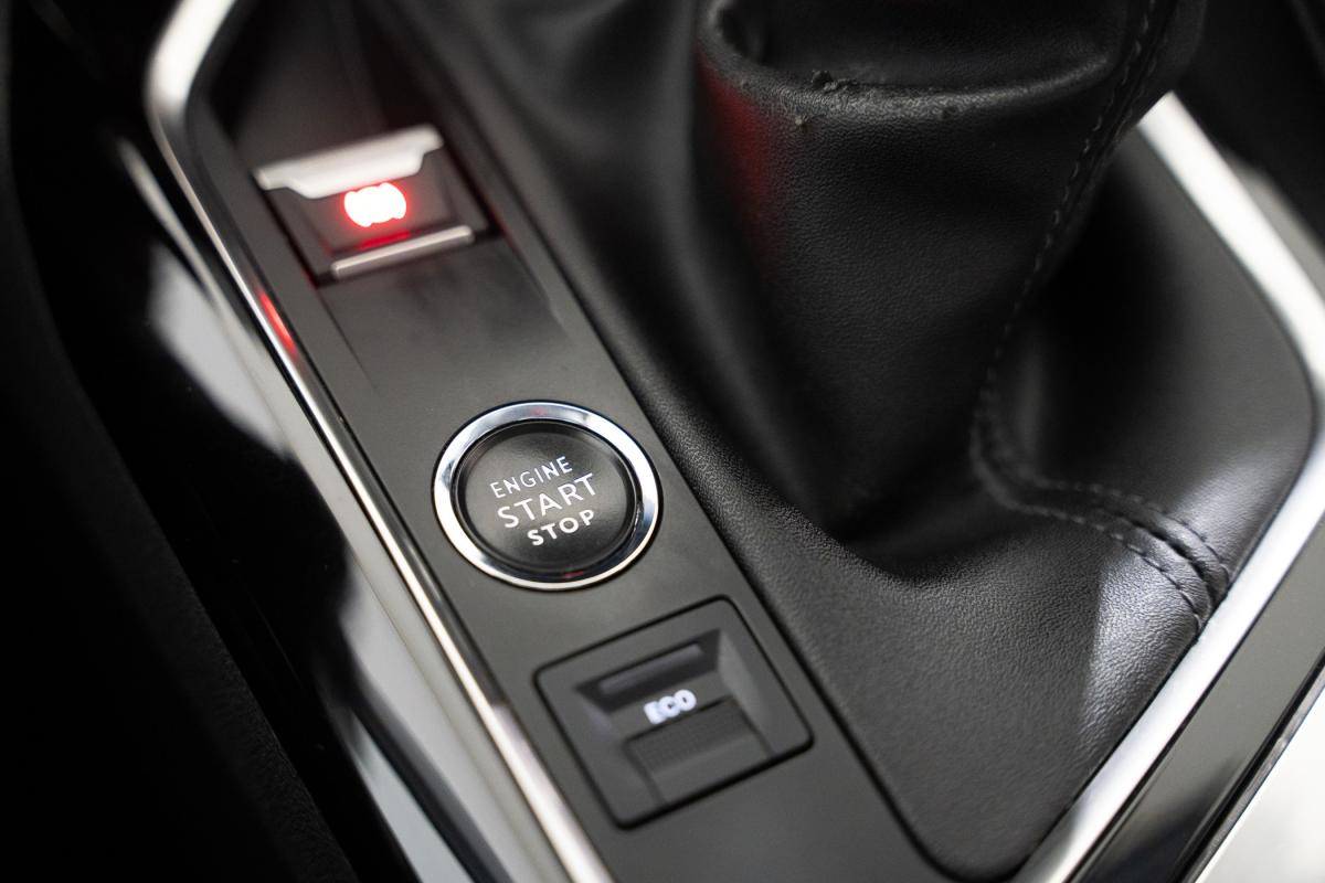 peugeot-3008-2021-gasolina-1199cc