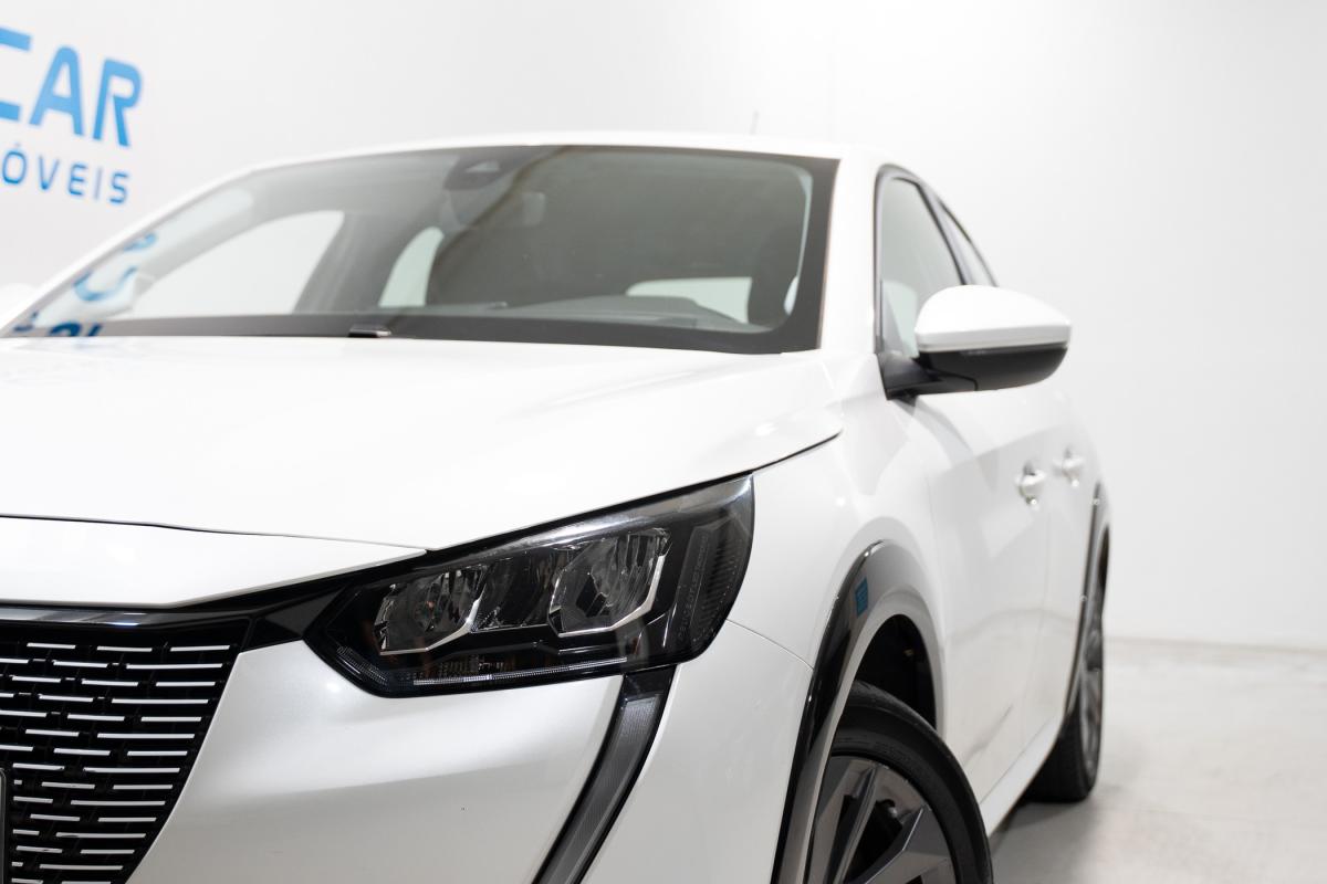 peugeot-208-2021-eletrico-500cc