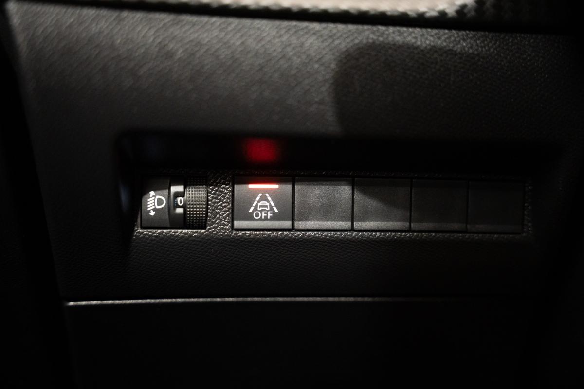 peugeot-208-2021-eletrico-500cc