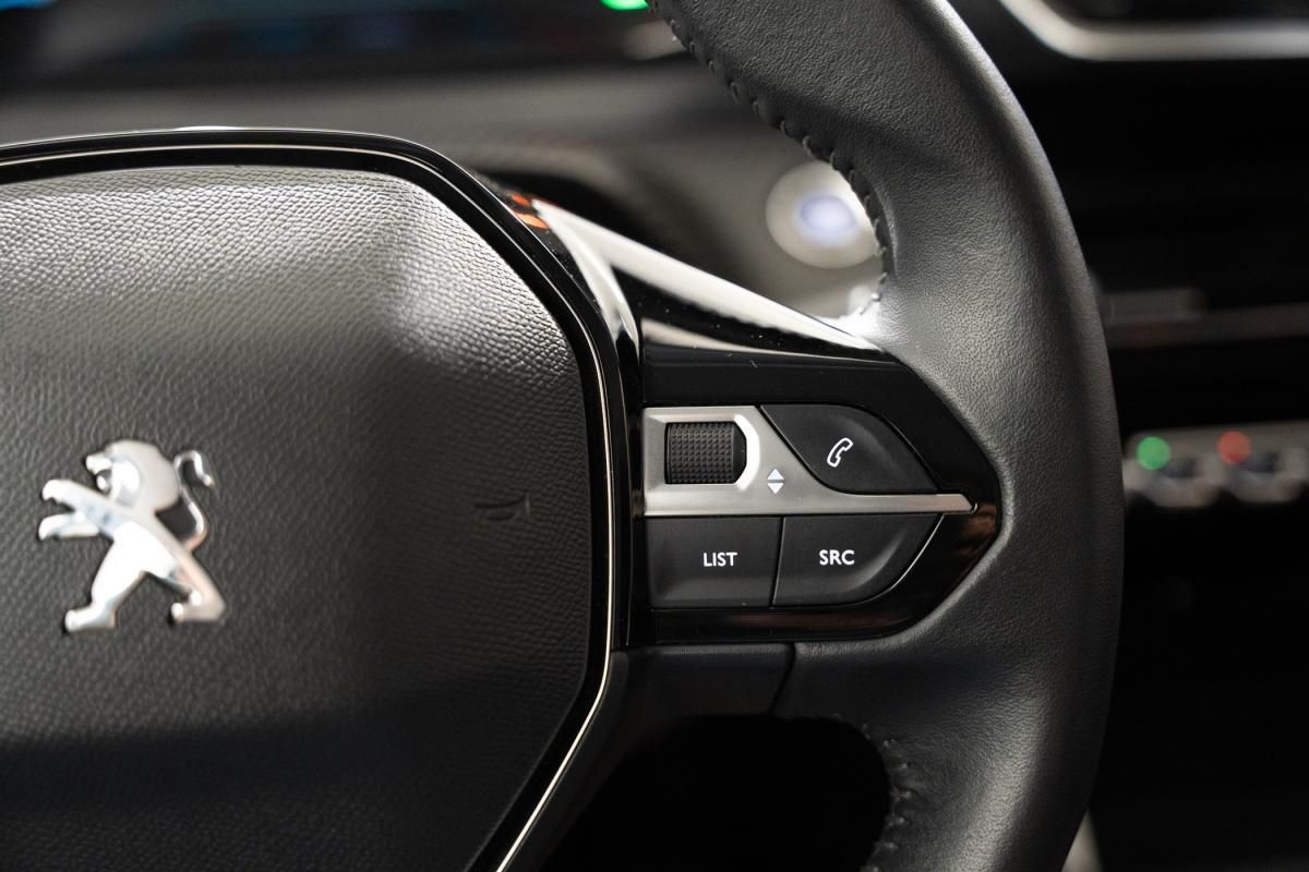 peugeot-208-2021-eletrico-500cc