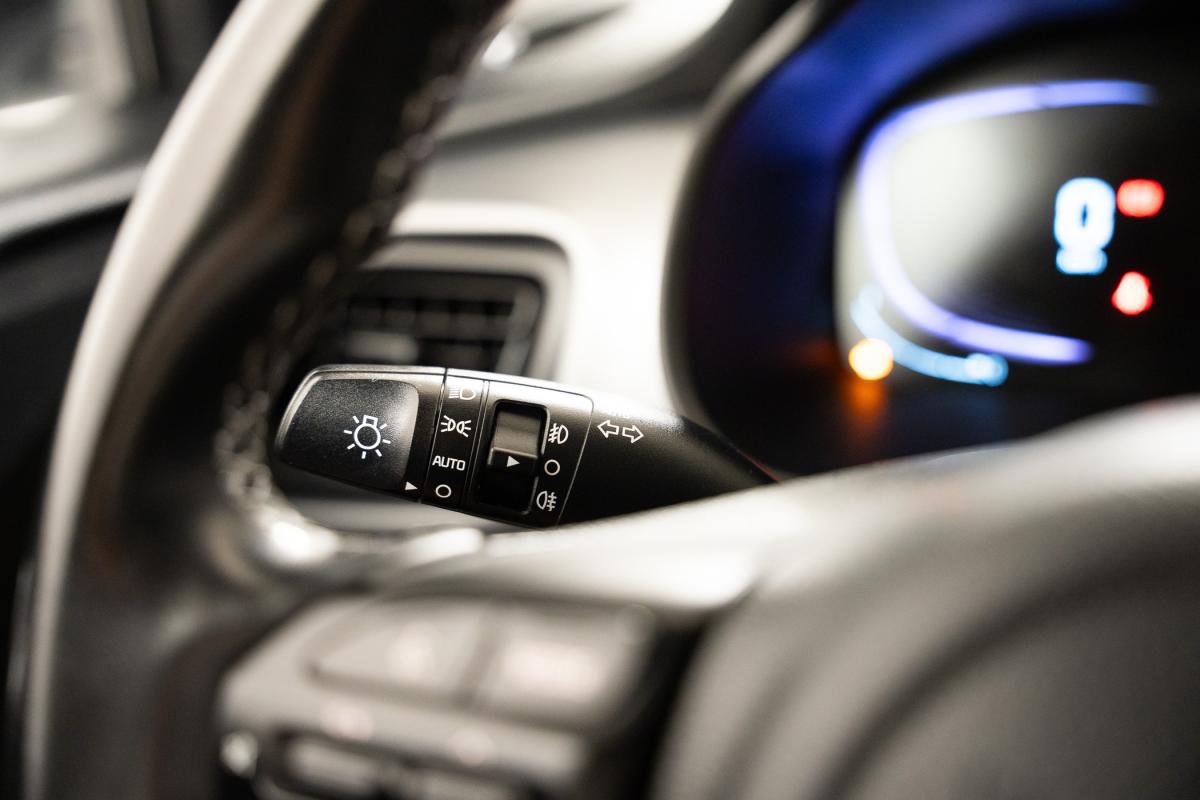 kia-stonic-2024-gasolina-1197cc