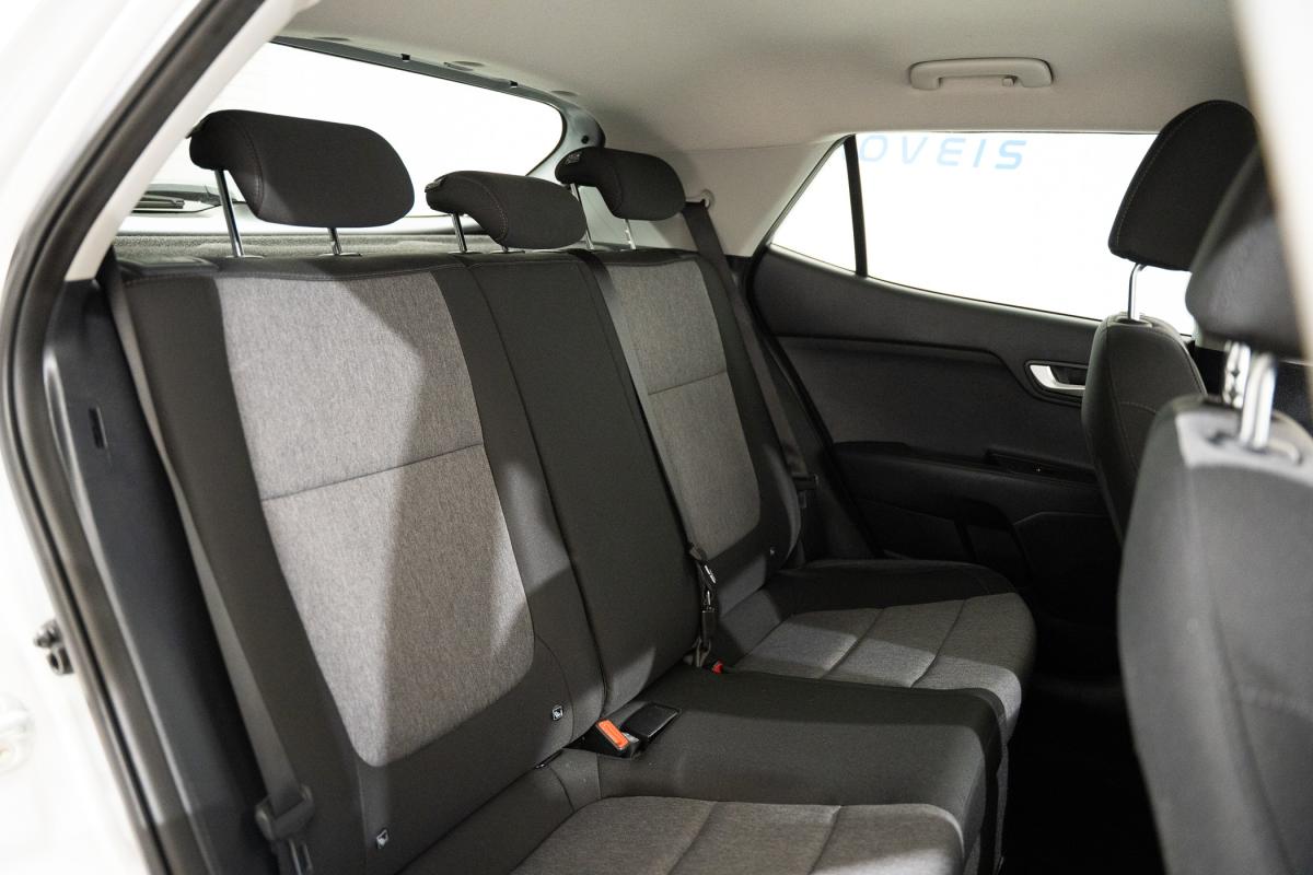 kia-stonic-2024-gasolina-1197cc