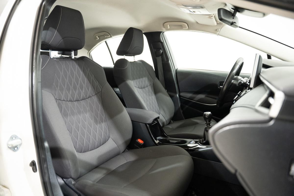 toyota-corolla-2022-gasolina-1490cc