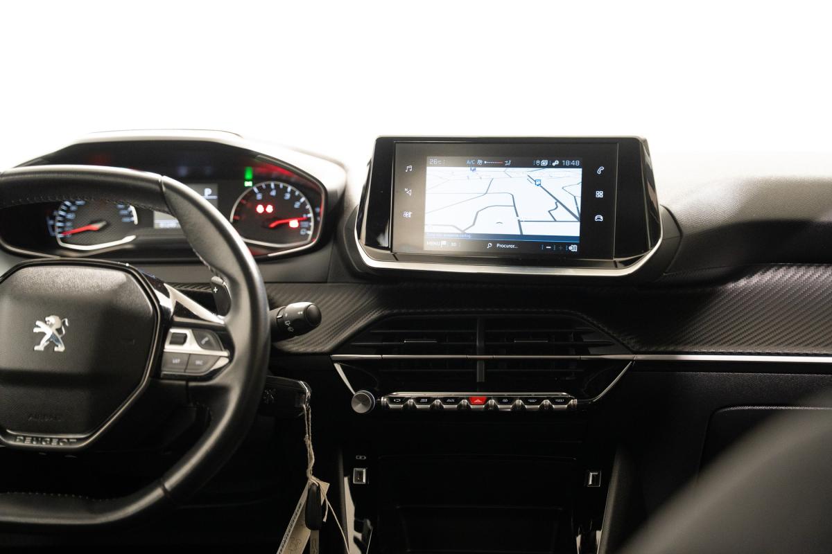 peugeot-208-2020-gasolina-1199cc