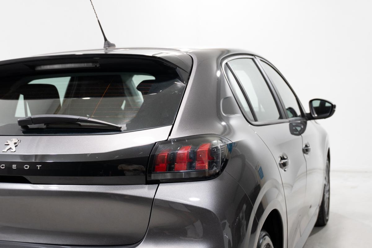 peugeot-208-2022-gasolina-1199cc