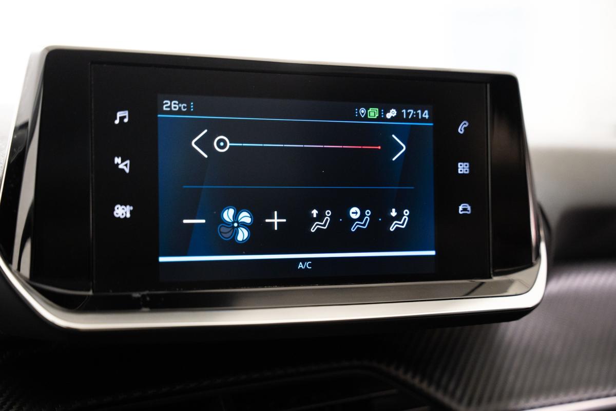 peugeot-208-2022-gasolina-1199cc