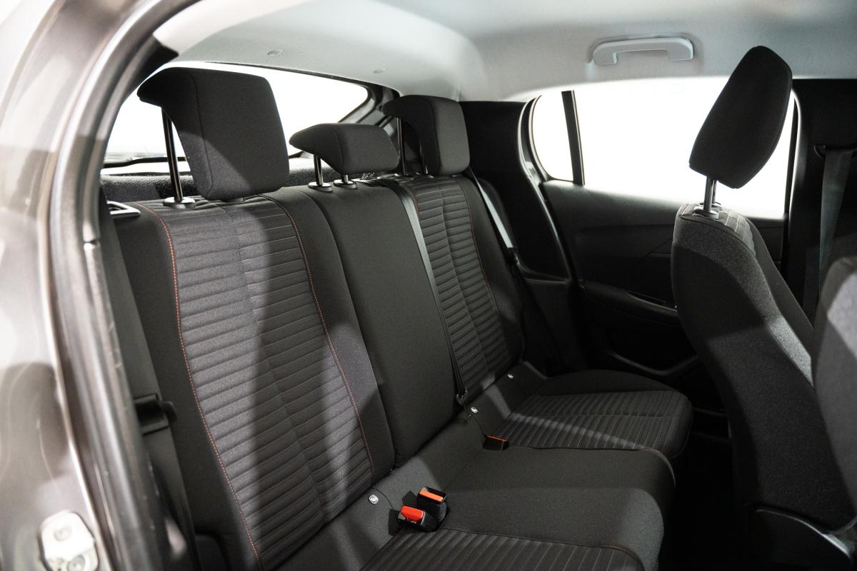 peugeot-208-2022-gasolina-1199cc