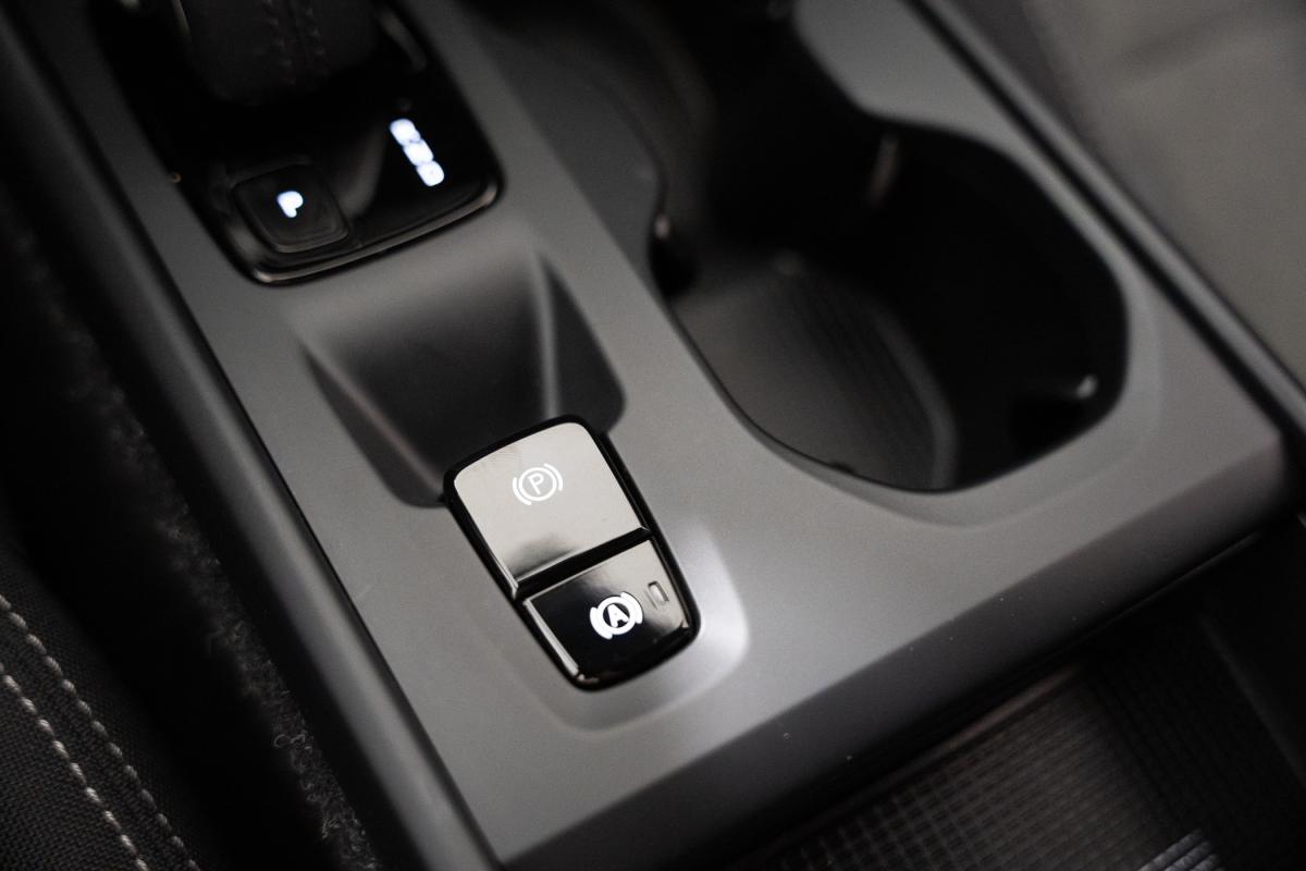 volvo-xc40-2020-hibrido-a-gasolina-1477cc