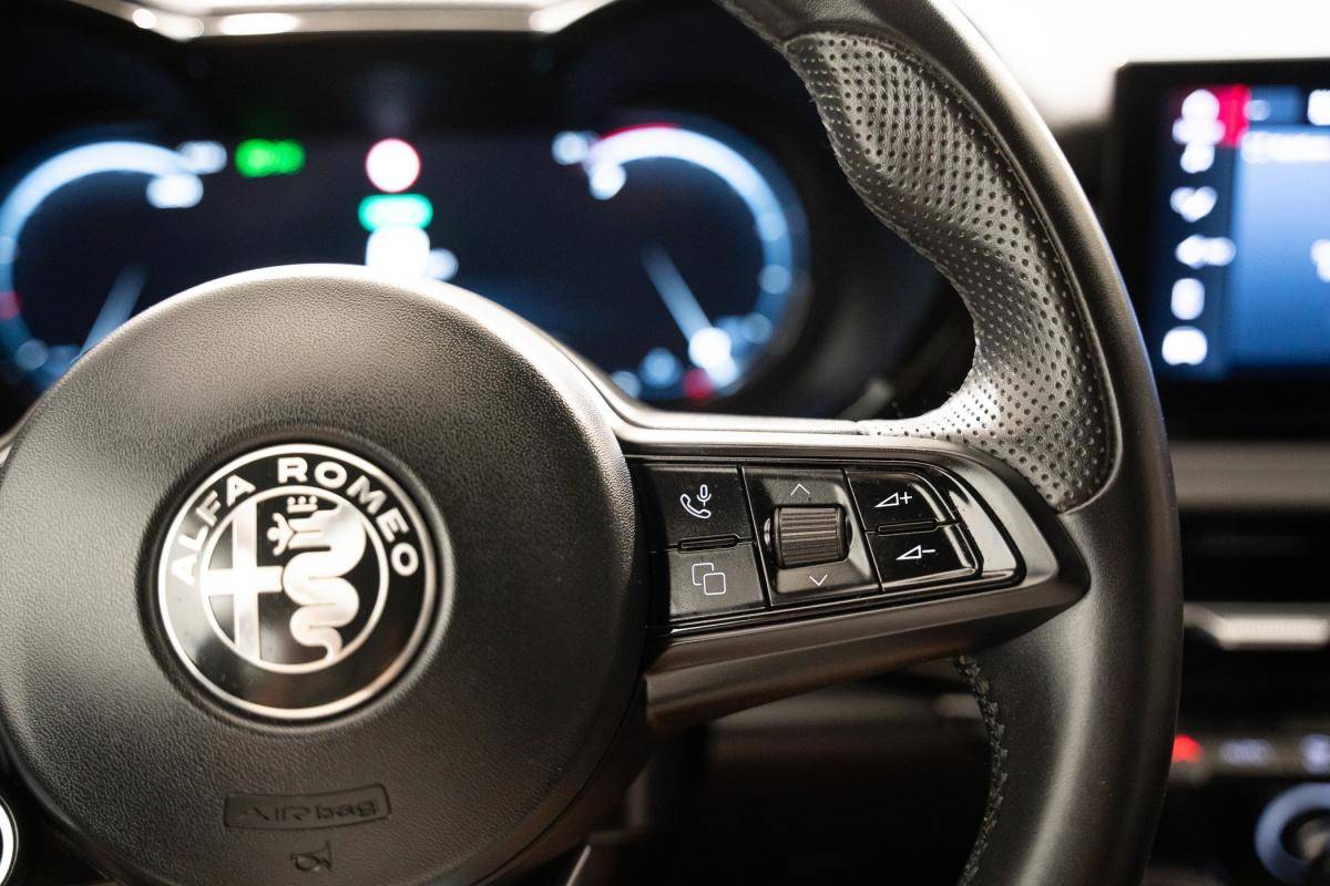 alfa-romeo-tonale-2022-gasolina-1469cc
