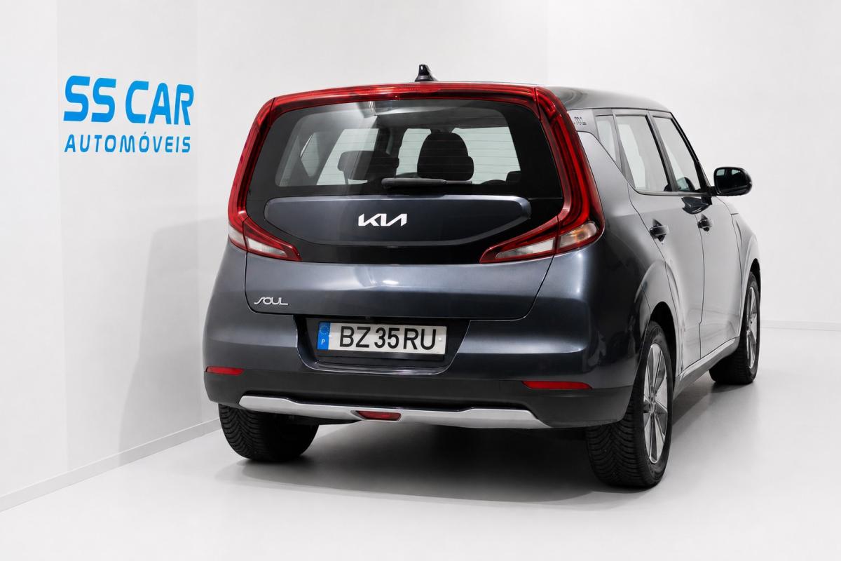 kia-soul-2022-eletrico-500cc