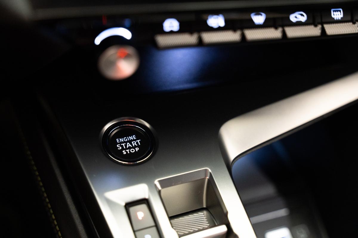 peugeot-408-2023-gasolina-1199cc