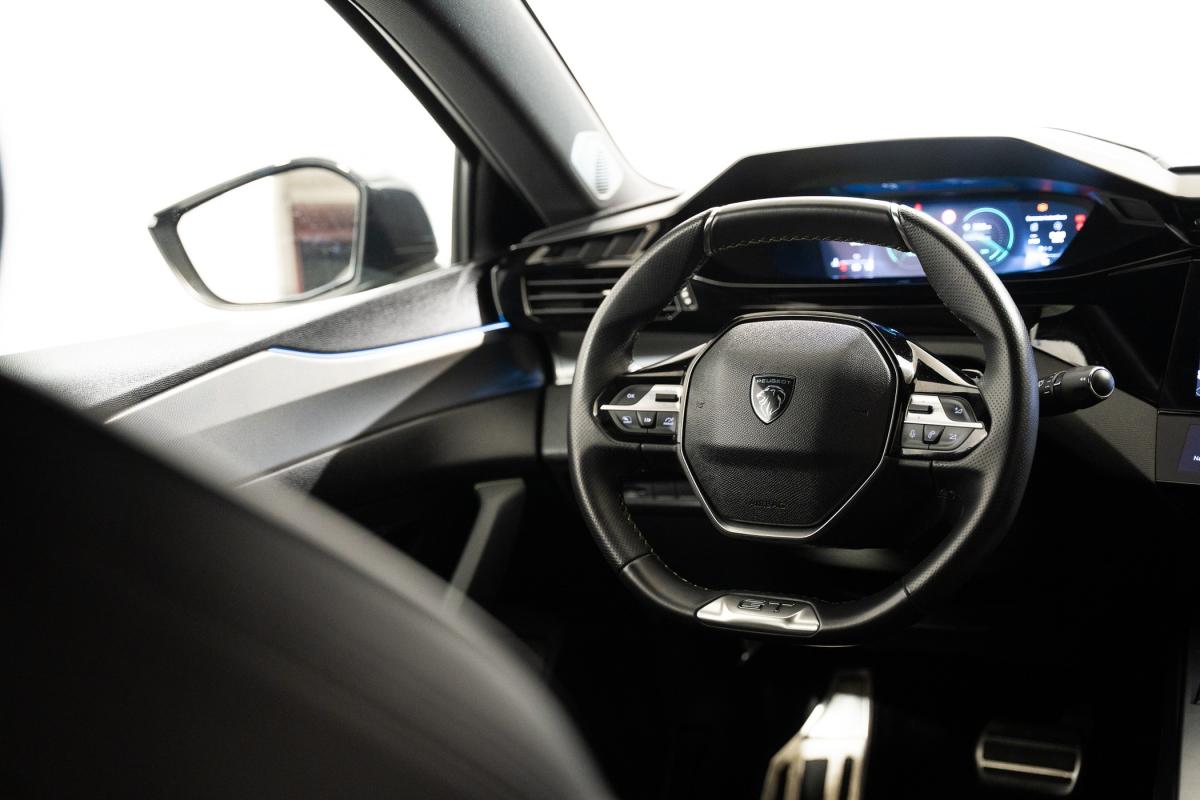 peugeot-408-2023-gasolina-1199cc