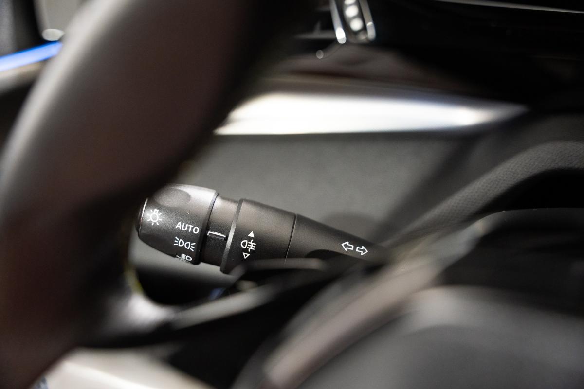 peugeot-408-2023-gasolina-1199cc