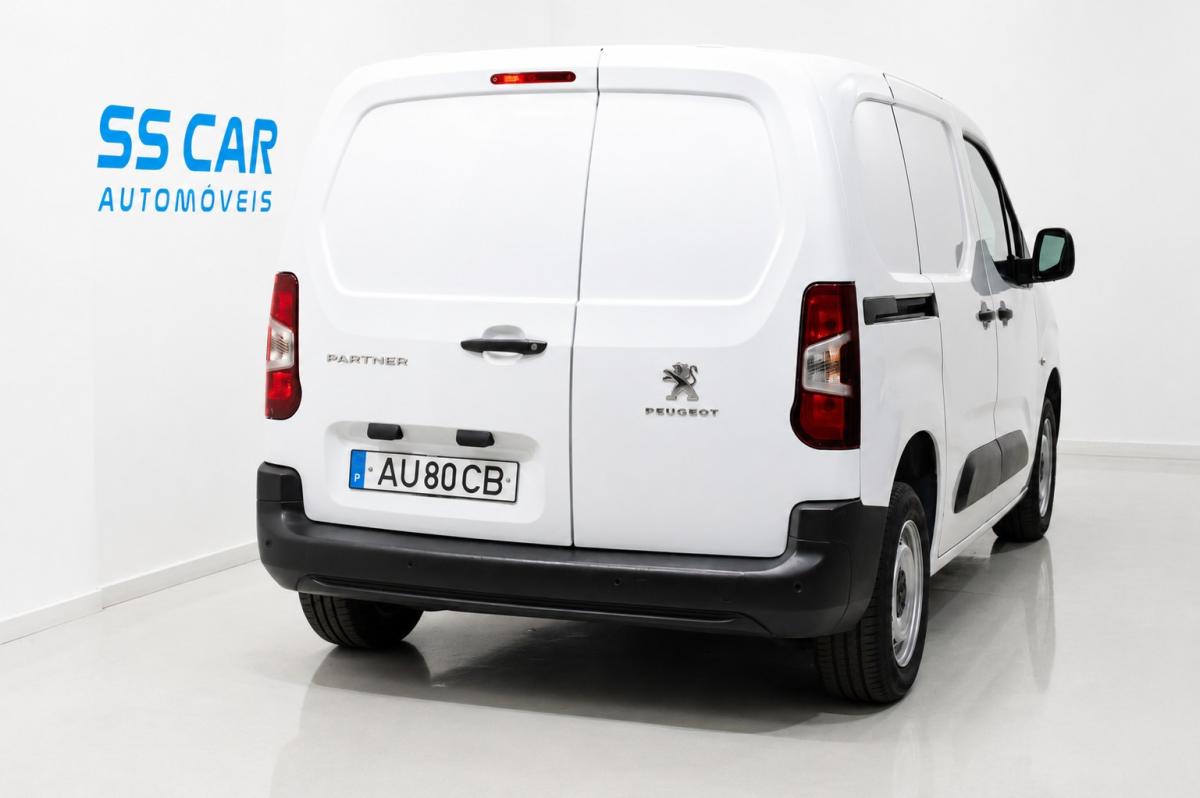 peugeot-partner-2022-diesel-1499cc
