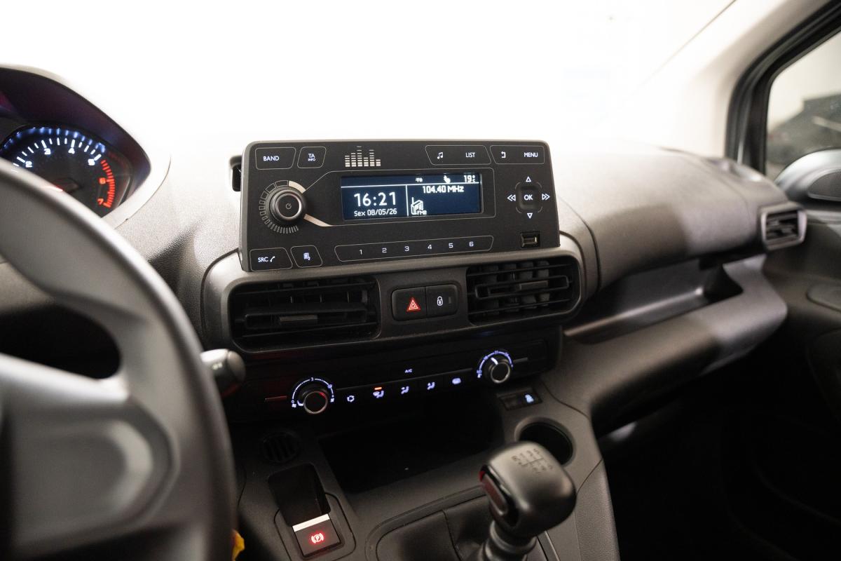 peugeot-partner-2022-diesel-1499cc