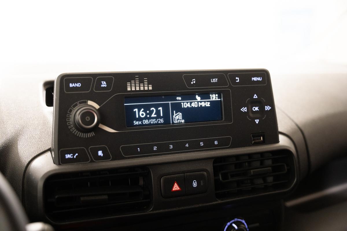 peugeot-partner-2022-diesel-1499cc
