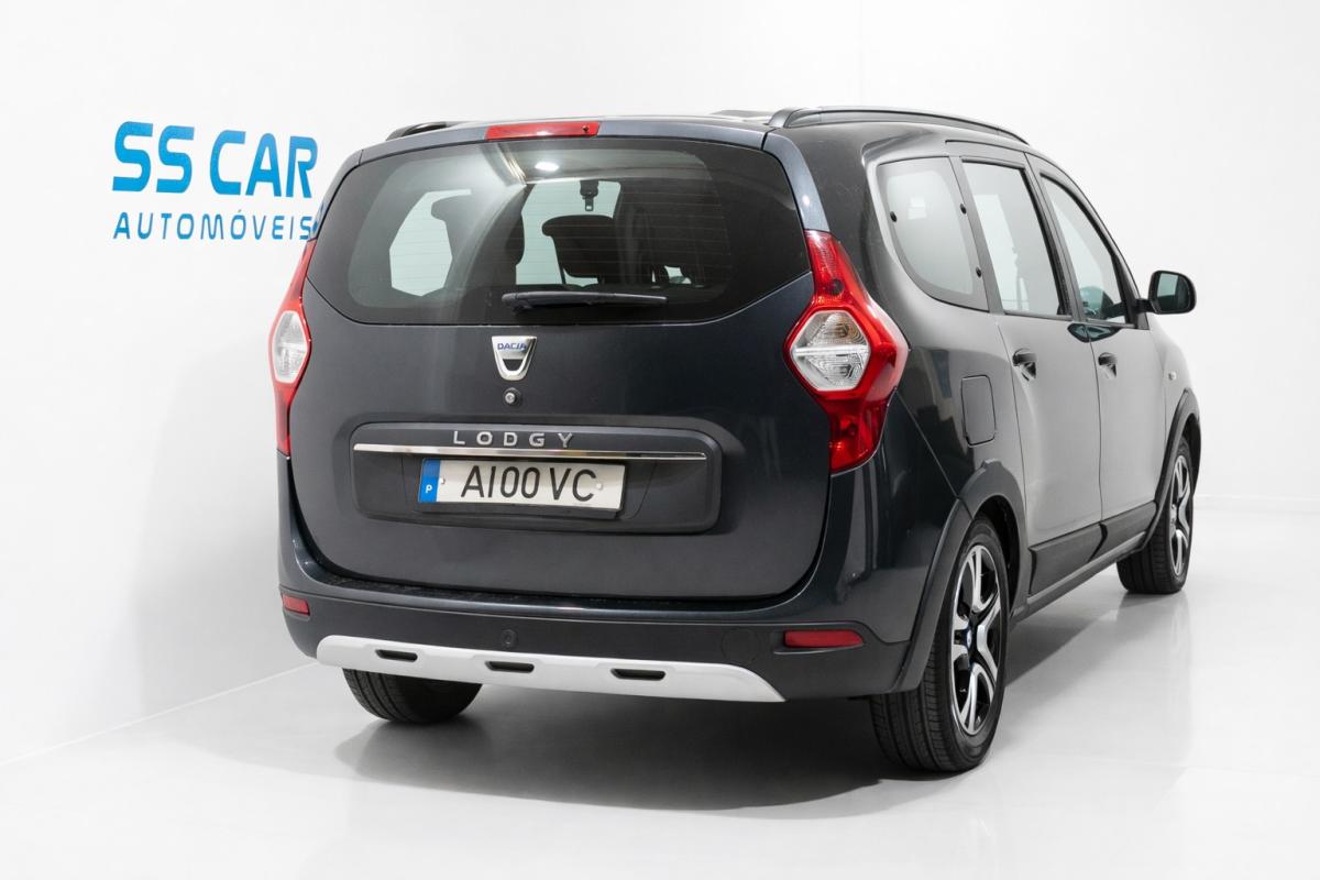 dacia-lodgy-2021-diesel-1461cc