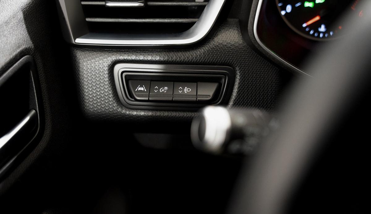 renault-clio-2023-gasolina-999cc