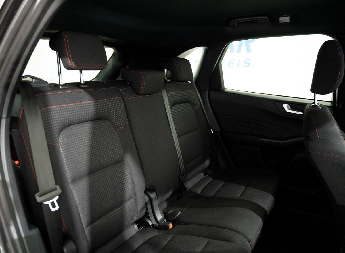 ford-kuga-2023-hibrido-a-gasolina-2488cc