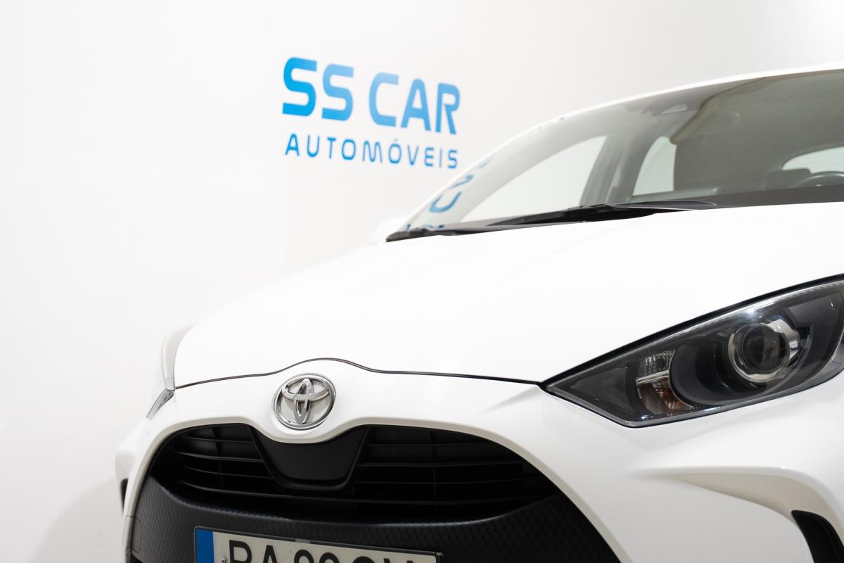 toyota-yaris-2022-gasolina-1490cc