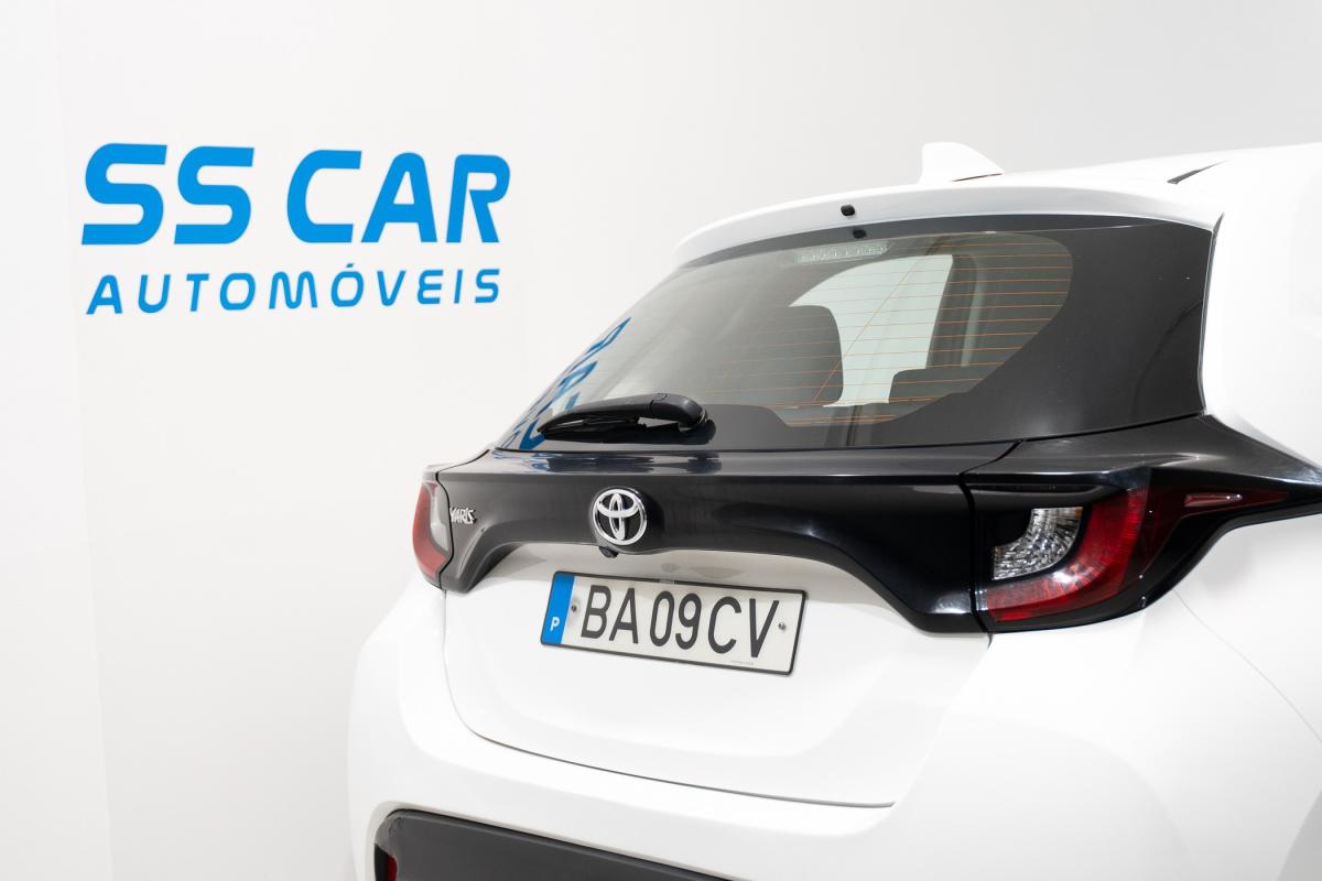 toyota-yaris-2022-gasolina-1490cc