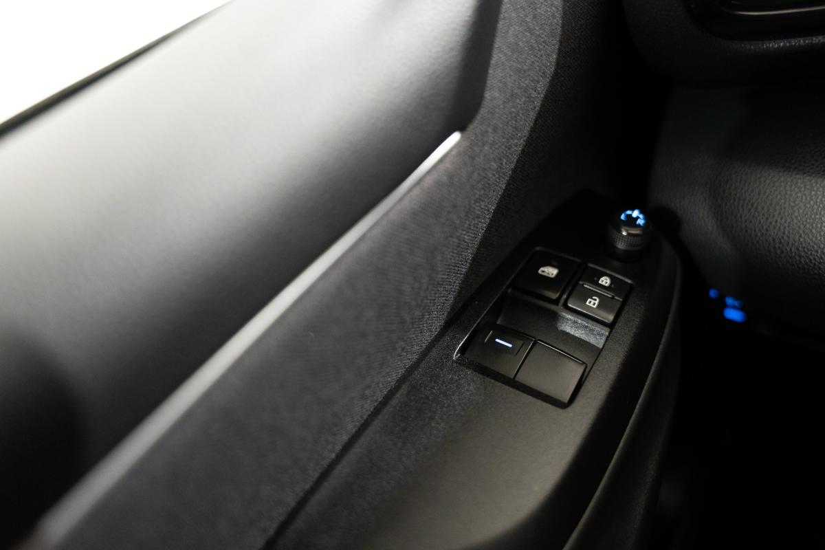toyota-yaris-2022-gasolina-1490cc