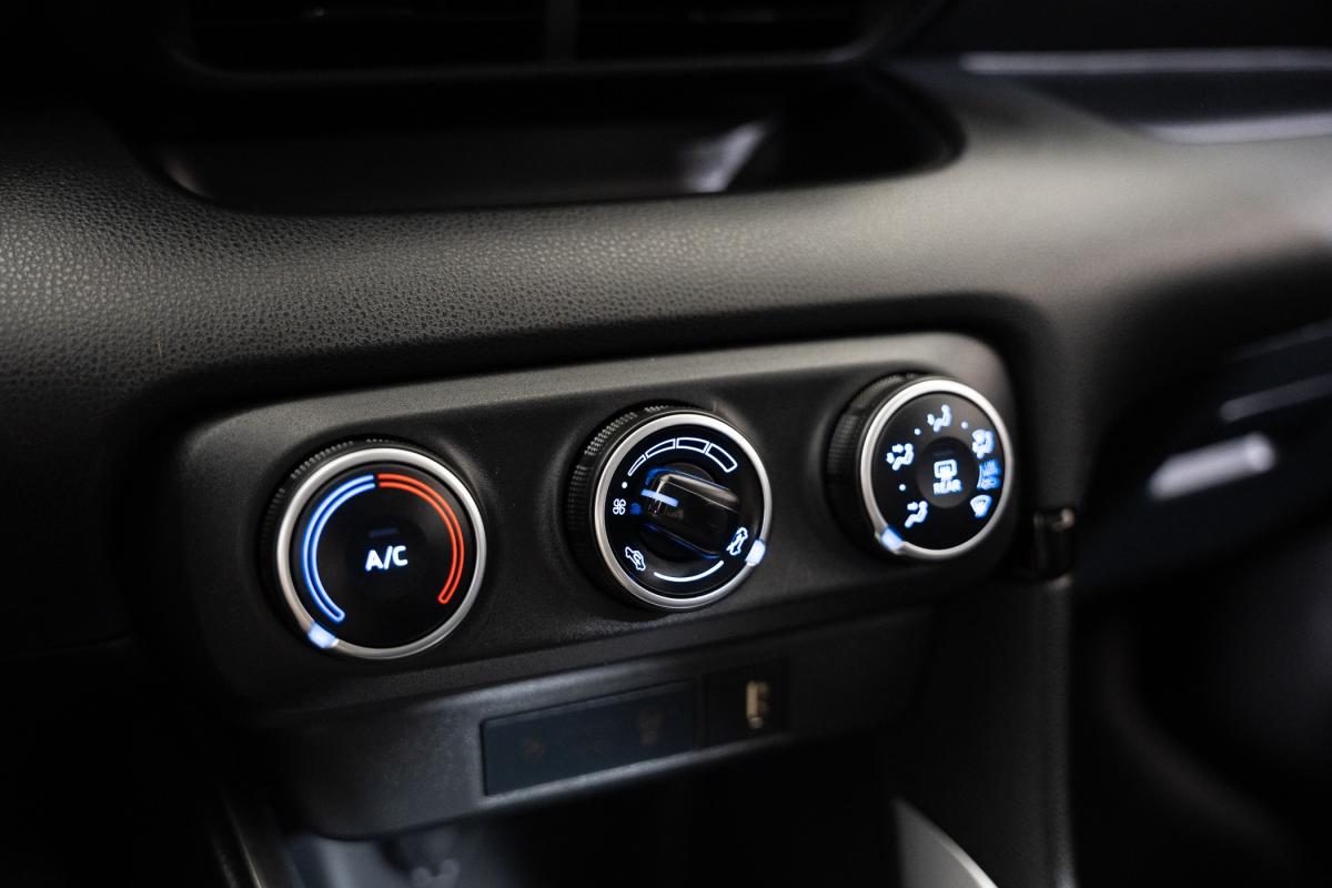 toyota-yaris-2022-gasolina-1490cc