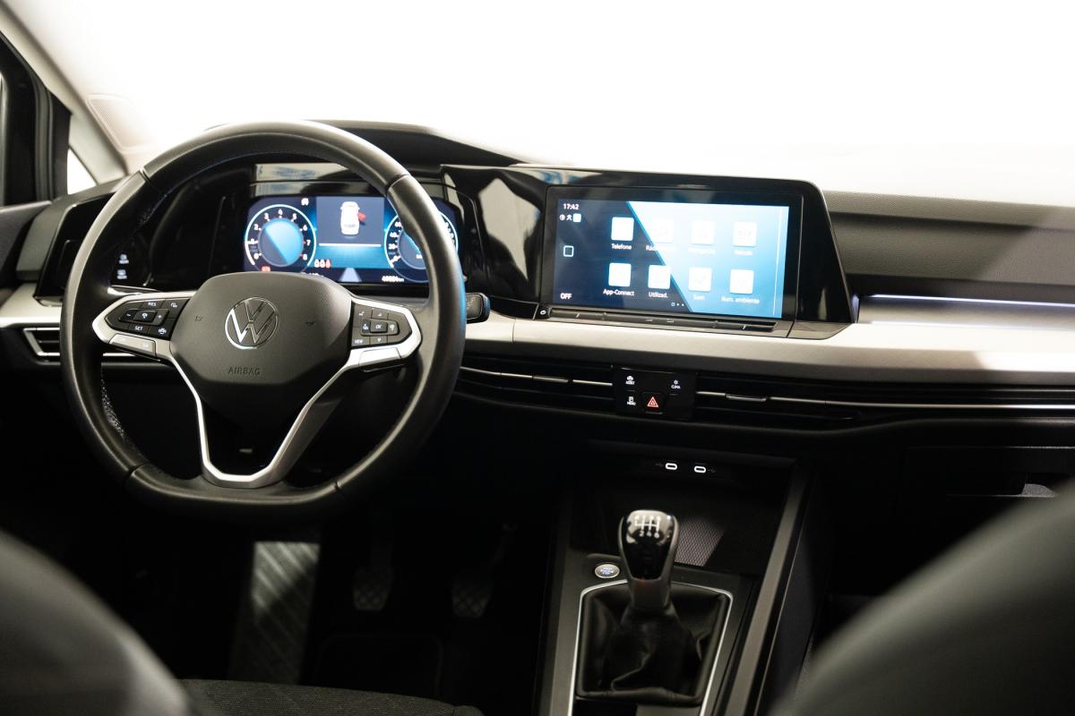 volkswagen-golf-variant-2023-gasolina-999cc