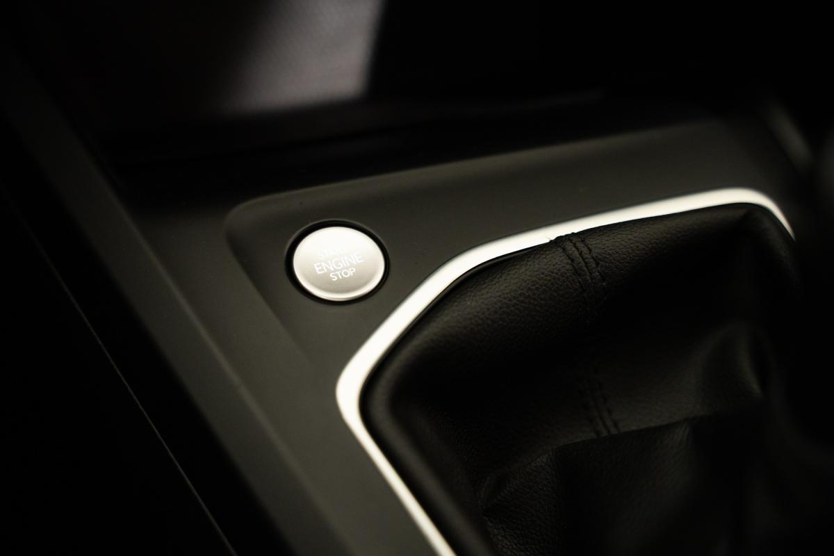 volkswagen-golf-variant-2023-gasolina-999cc