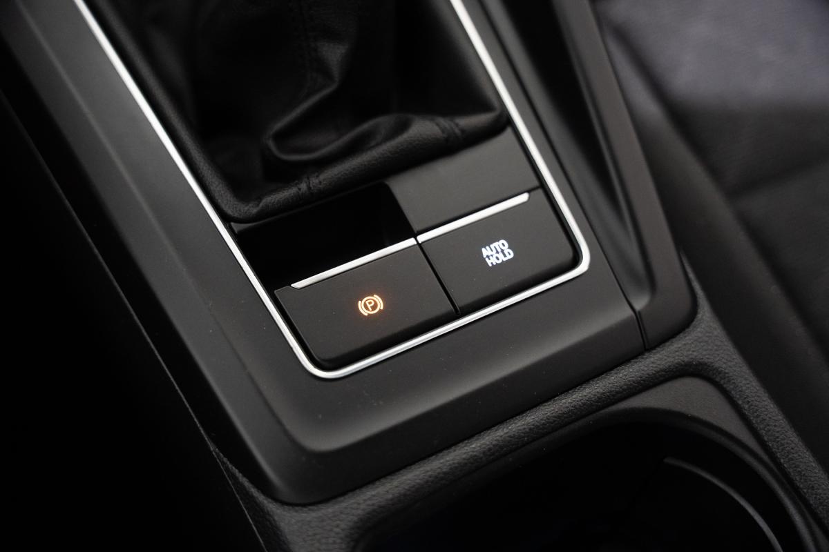 volkswagen-golf-variant-2023-gasolina-999cc
