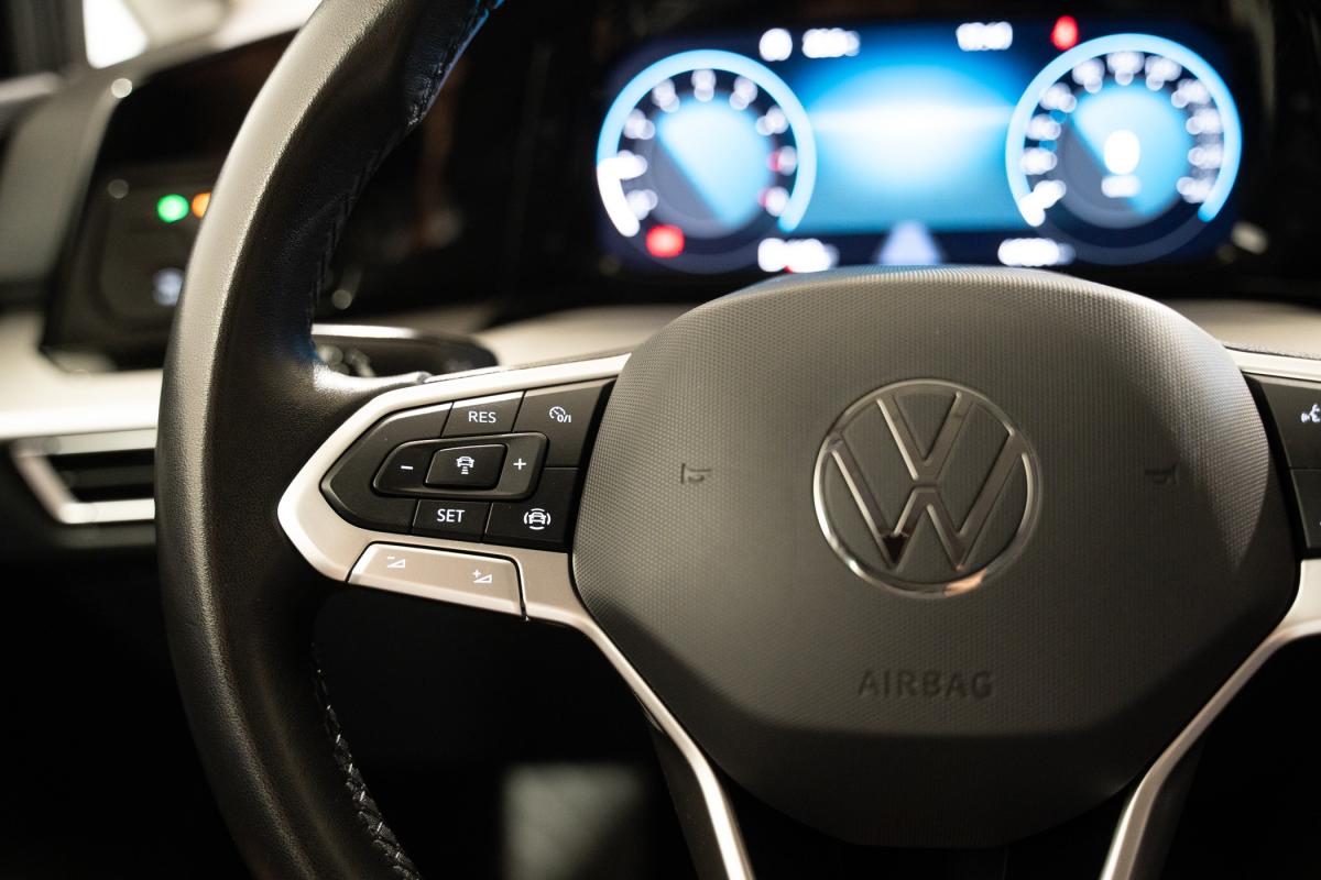 volkswagen-golf-variant-2023-gasolina-999cc