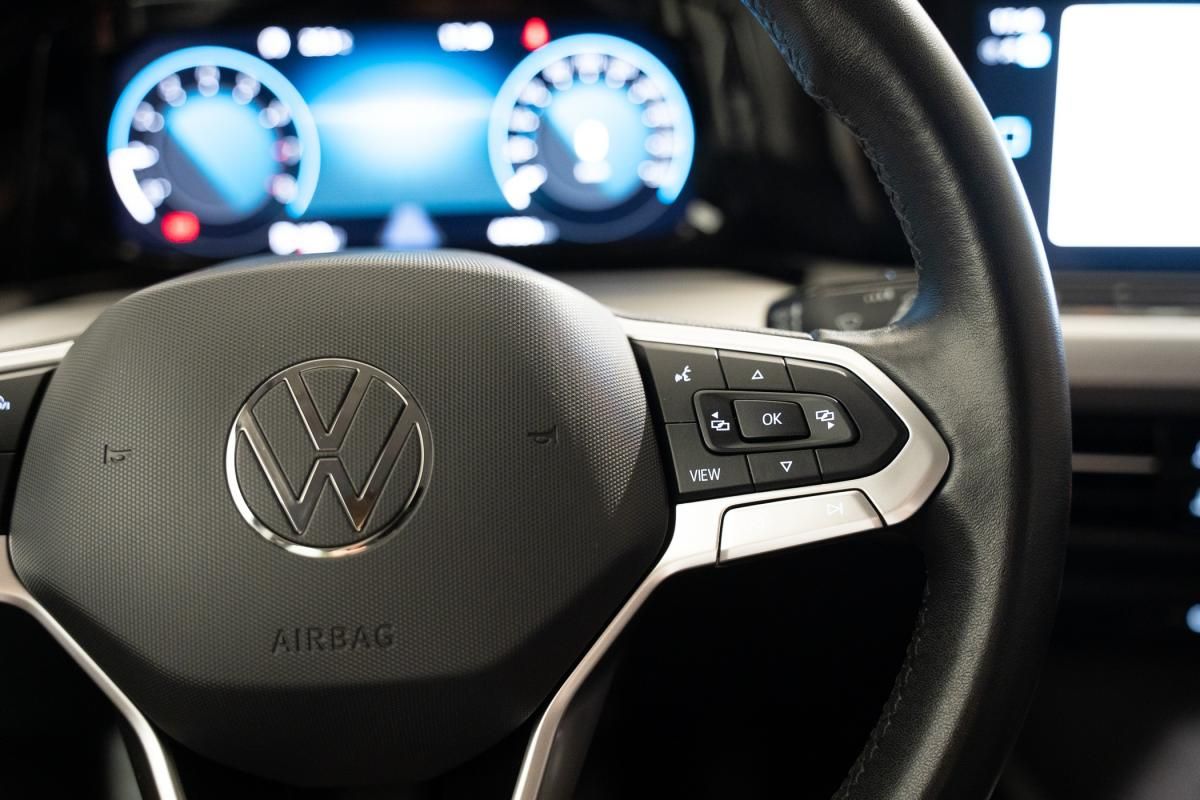 volkswagen-golf-variant-2023-gasolina-999cc