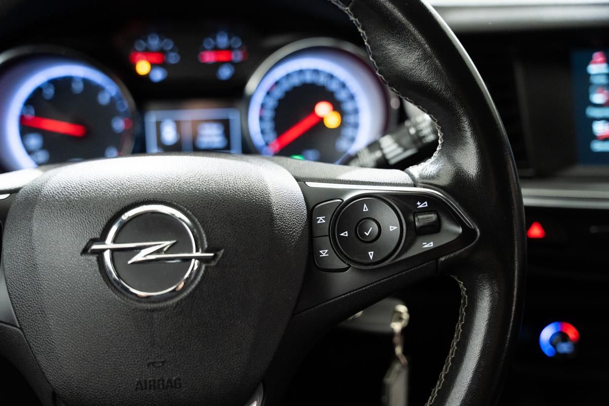 opel-insignia-sports-tourer-2021-diesel-1496cc