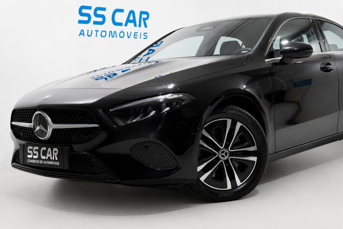 mercedes-benz-classe-a-2023-hibrido-a-gasolina-1332cc