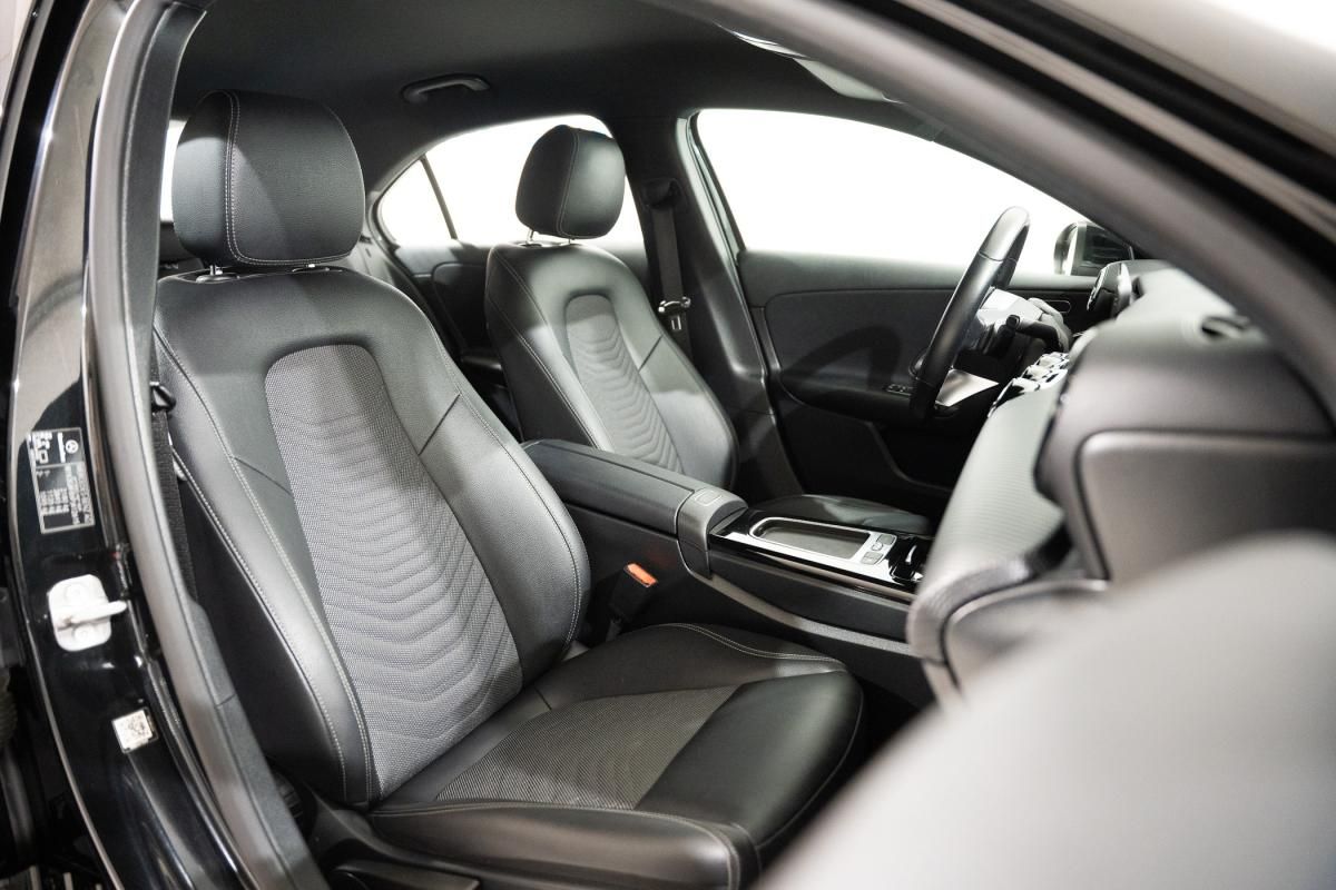 mercedes-benz-classe-a-2023-hibrido-a-gasolina-1332cc
