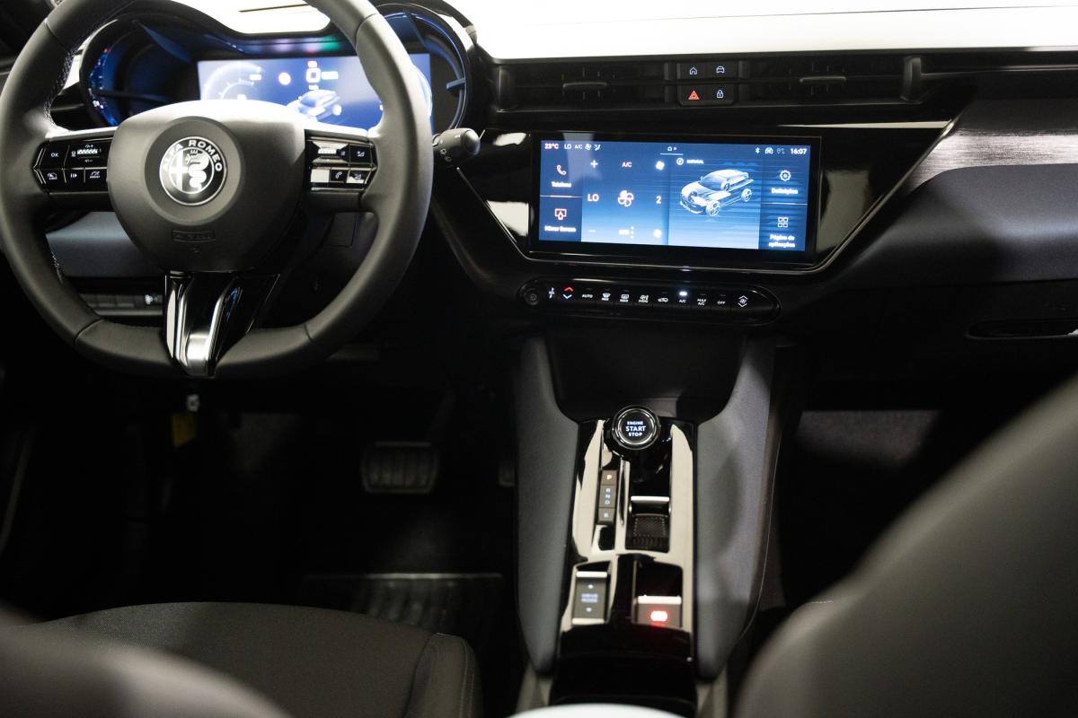 alfa-romeo-junior-2025-eletrico-500cc