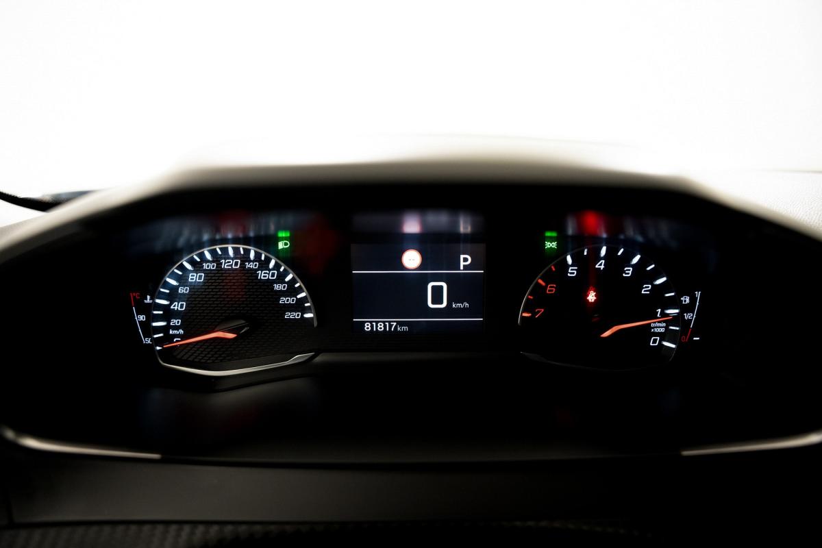 peugeot-2008-2020-gasolina-1199cc