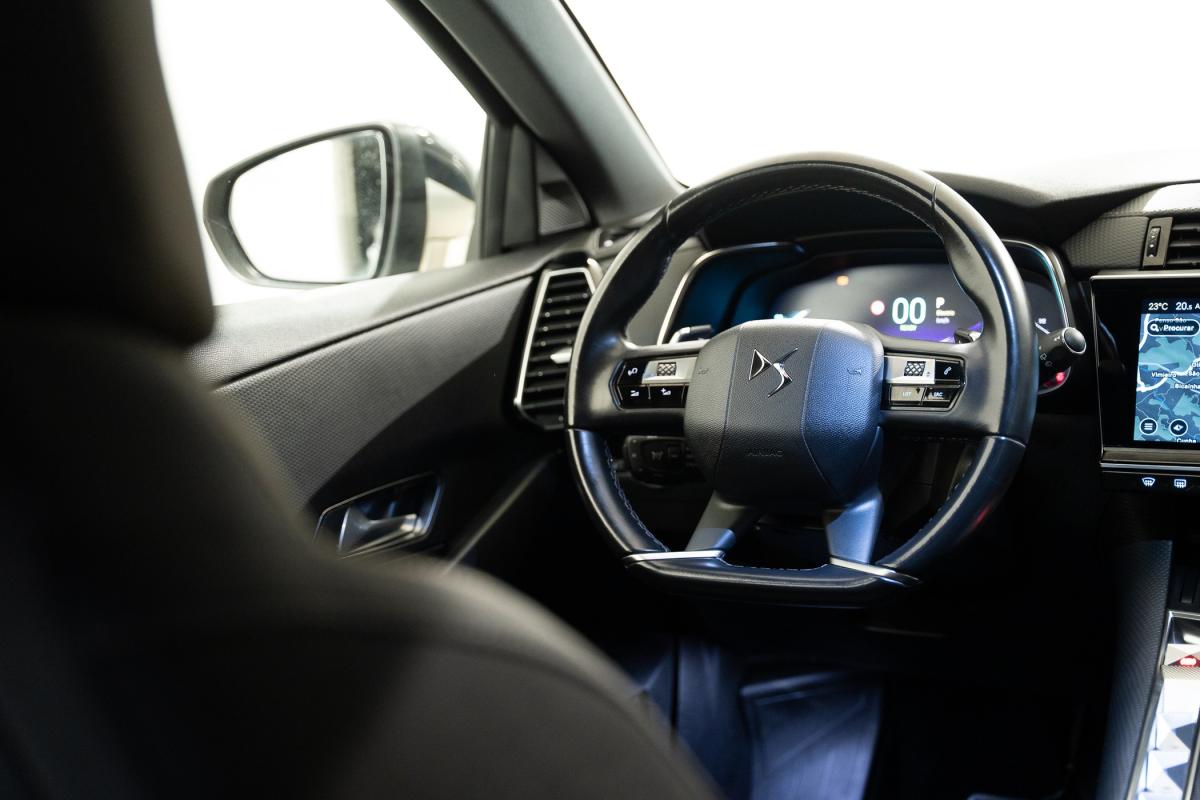 ds-ds-7-2023-hibrido-a-gasolina-1598cc