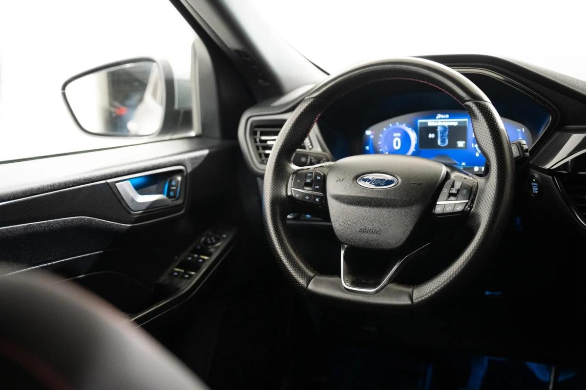 ford-kuga-2022-gasolina-1499cc