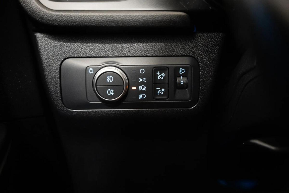 ford-kuga-2022-gasolina-1499cc