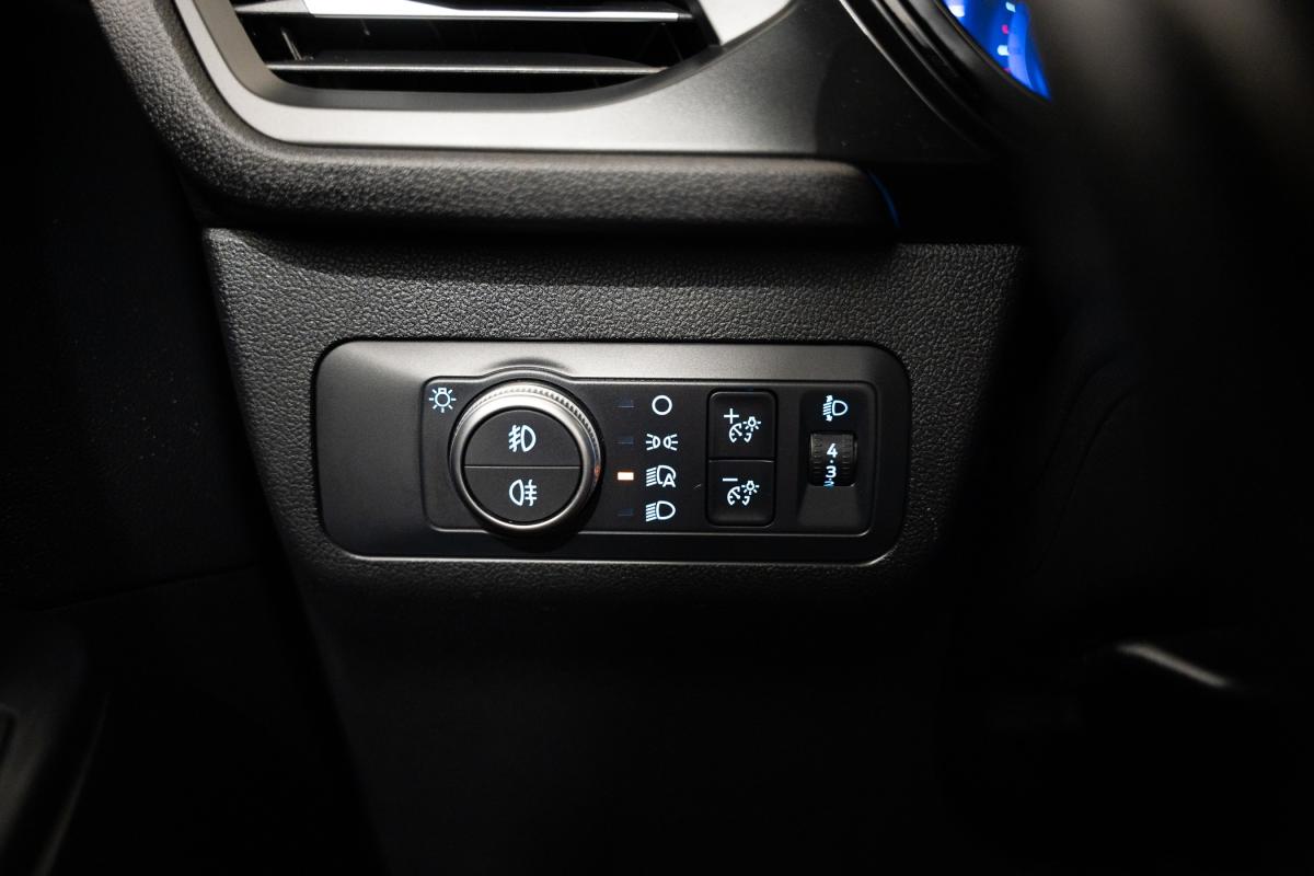 ford-kuga-2022-gasolina-1499cc