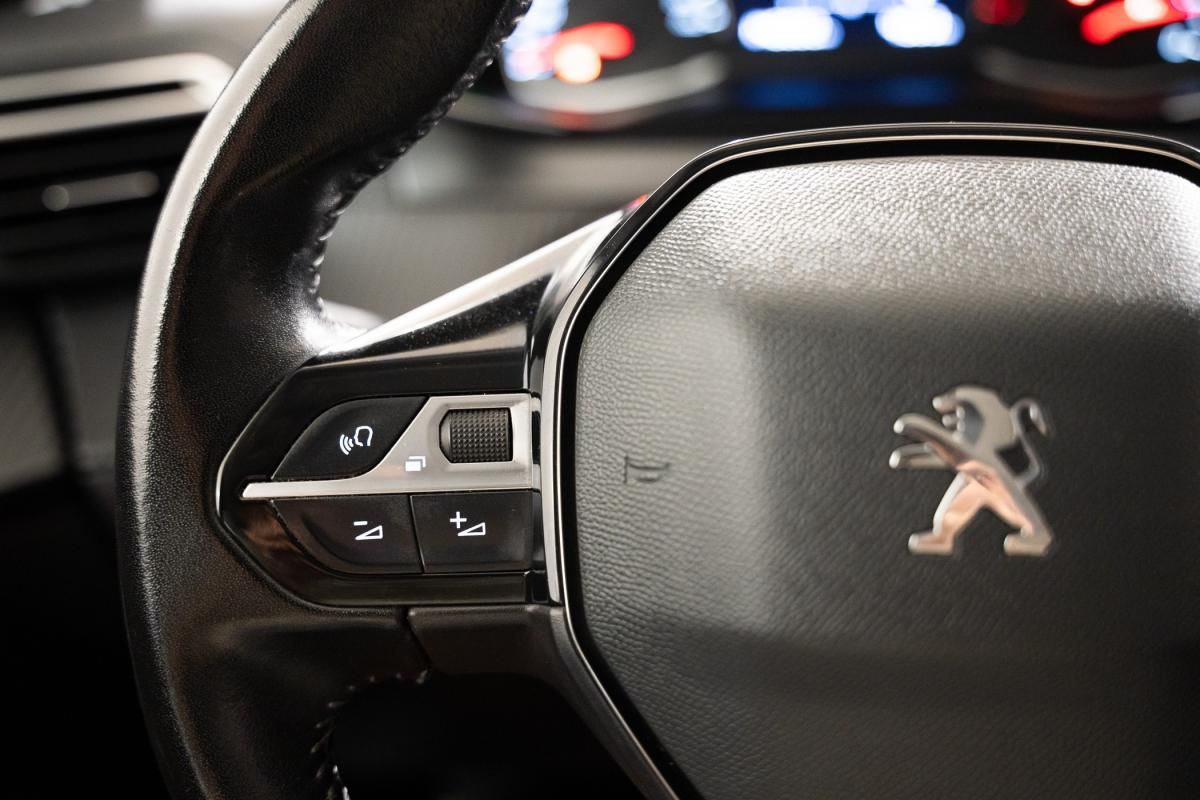 peugeot-2008-2021-gasolina-1199cc