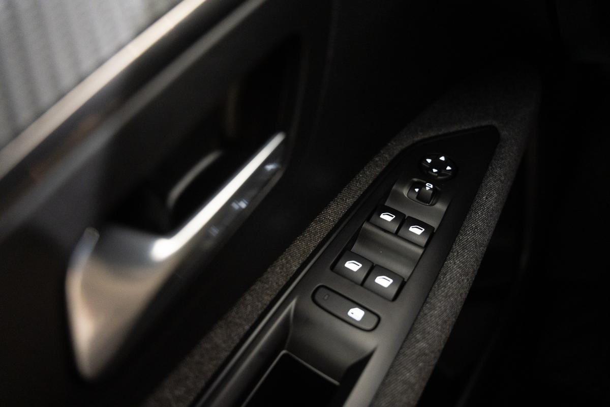 peugeot-3008-2021-gasolina-1199cc
