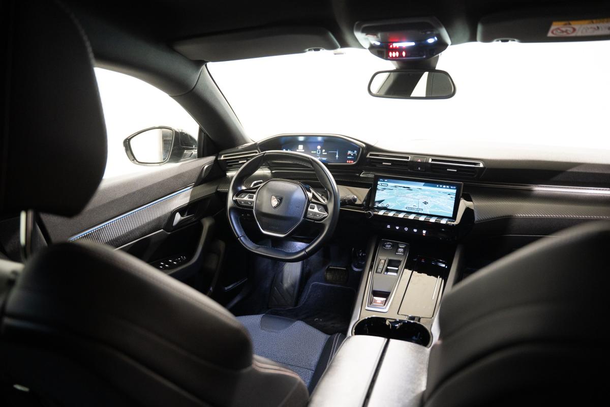 peugeot-508-sw-2023-hibrido-a-gasolina-1598cc