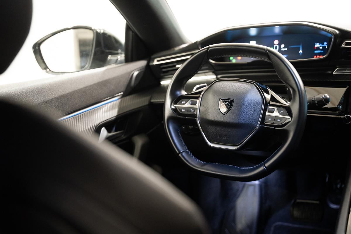 peugeot-508-sw-2023-hibrido-a-gasolina-1598cc