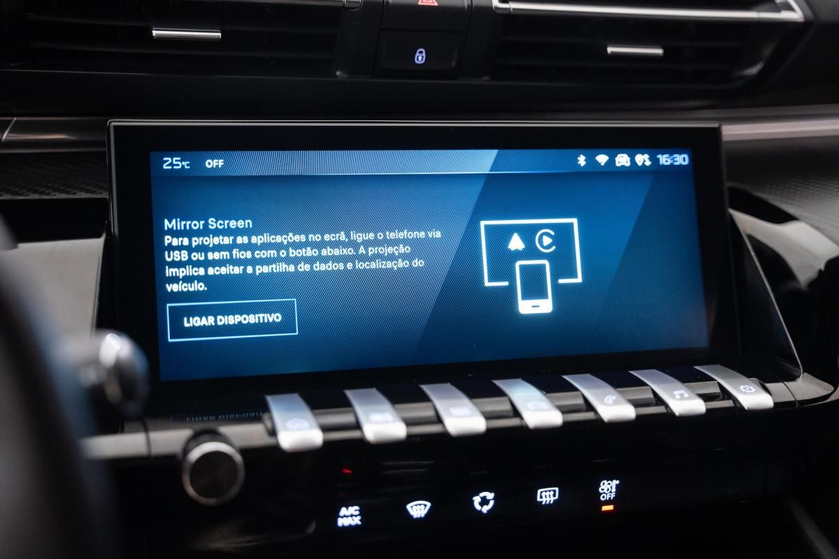 peugeot-508-sw-2023-hibrido-a-gasolina-1598cc