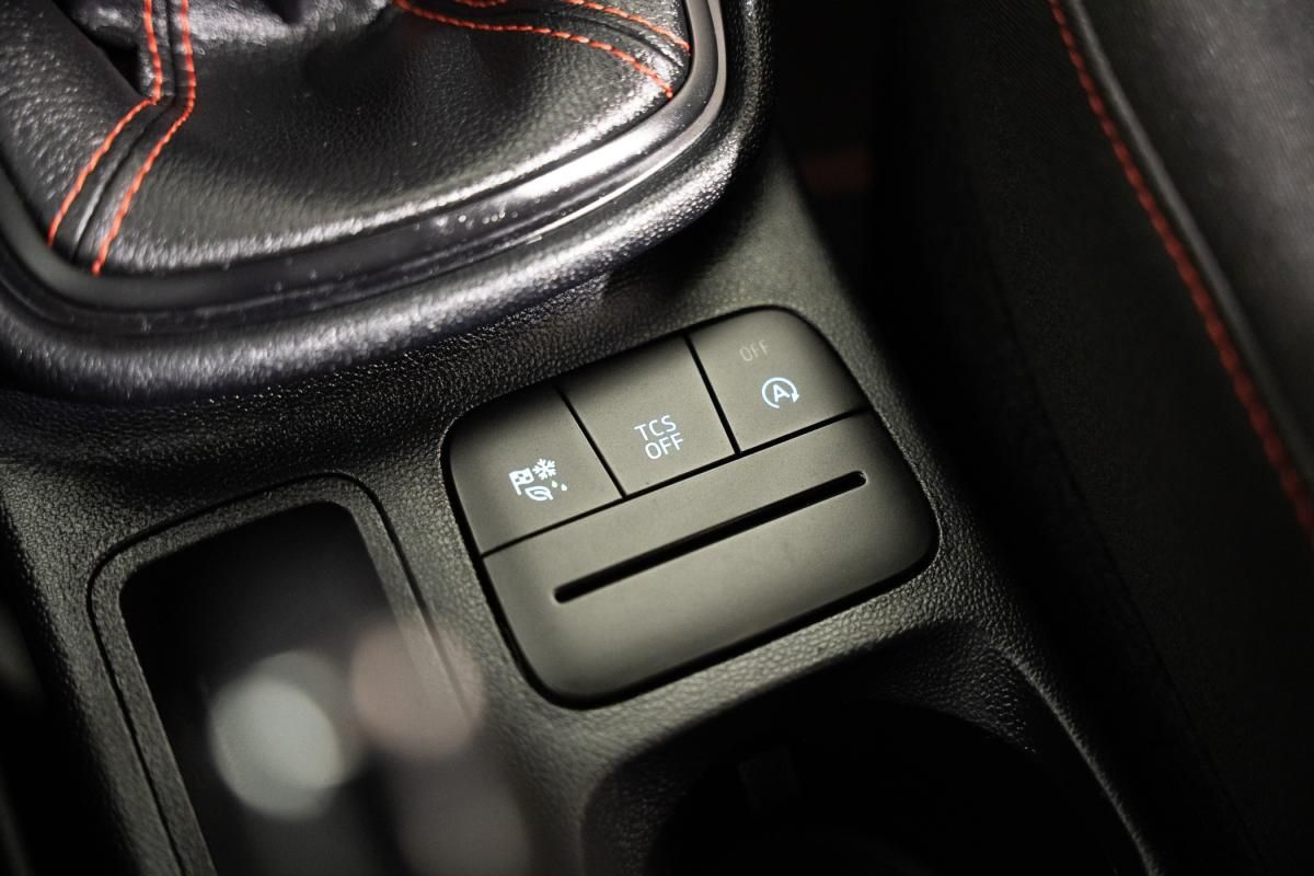 ford-fiesta-2023-gasolina-998cc