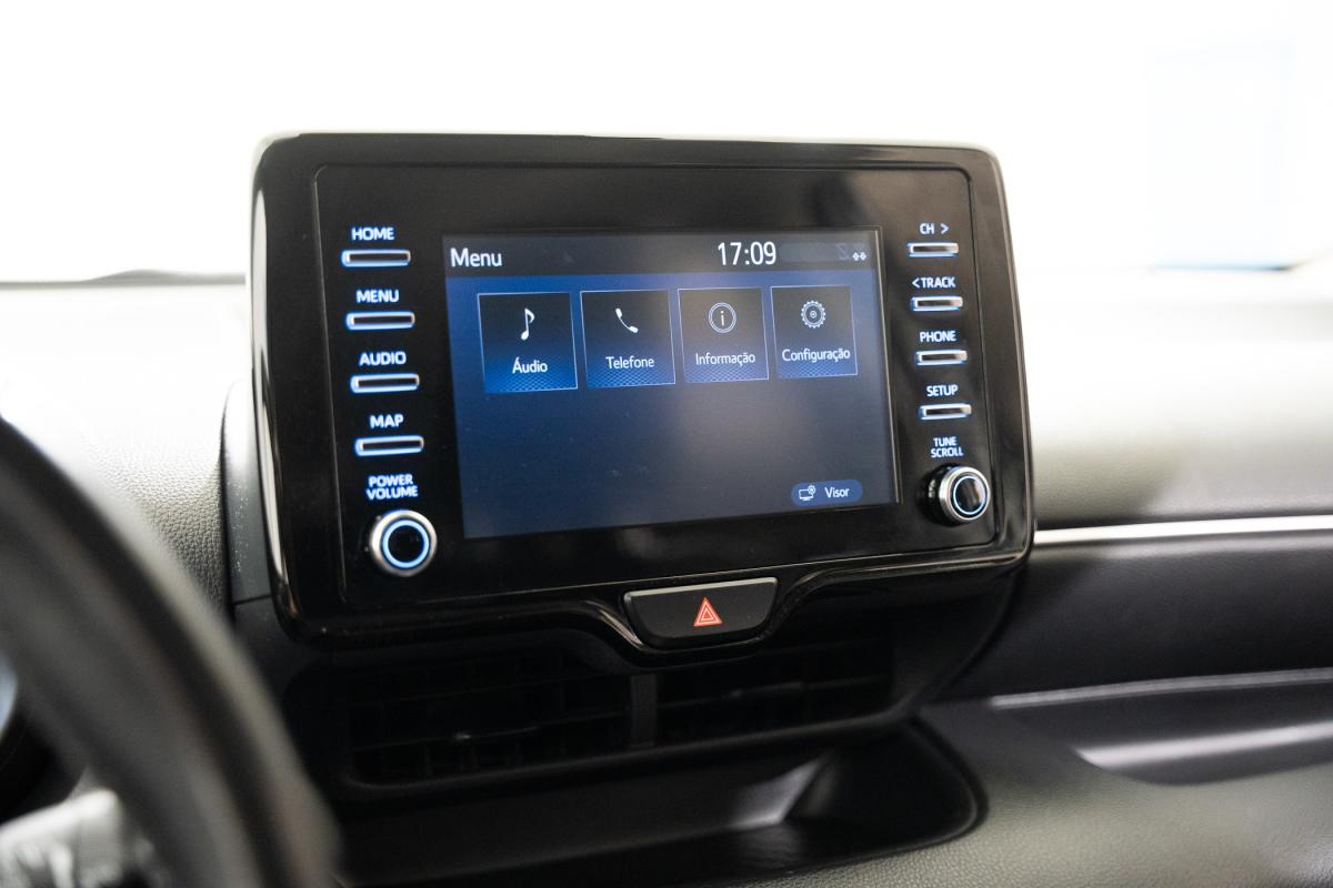 toyota-yaris-2022-hibrido-a-gasolina-1490cc