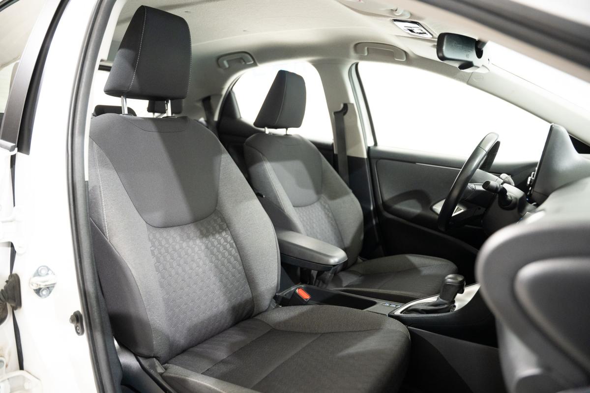 toyota-yaris-2022-hibrido-a-gasolina-1490cc